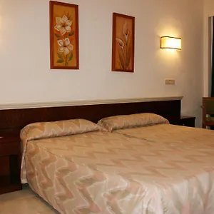 La Nina Hotel