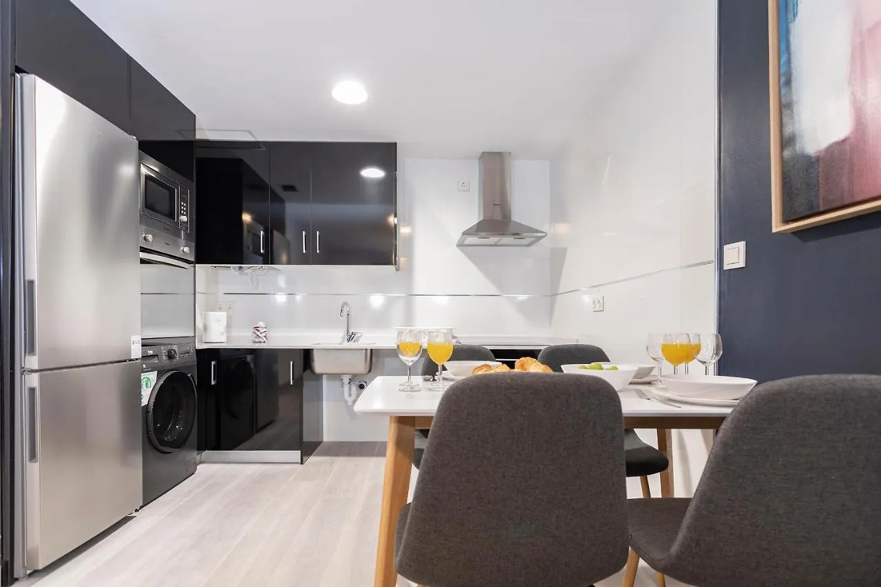 Hotel apartamentowy Malaga Rivas 34 Suites Homes