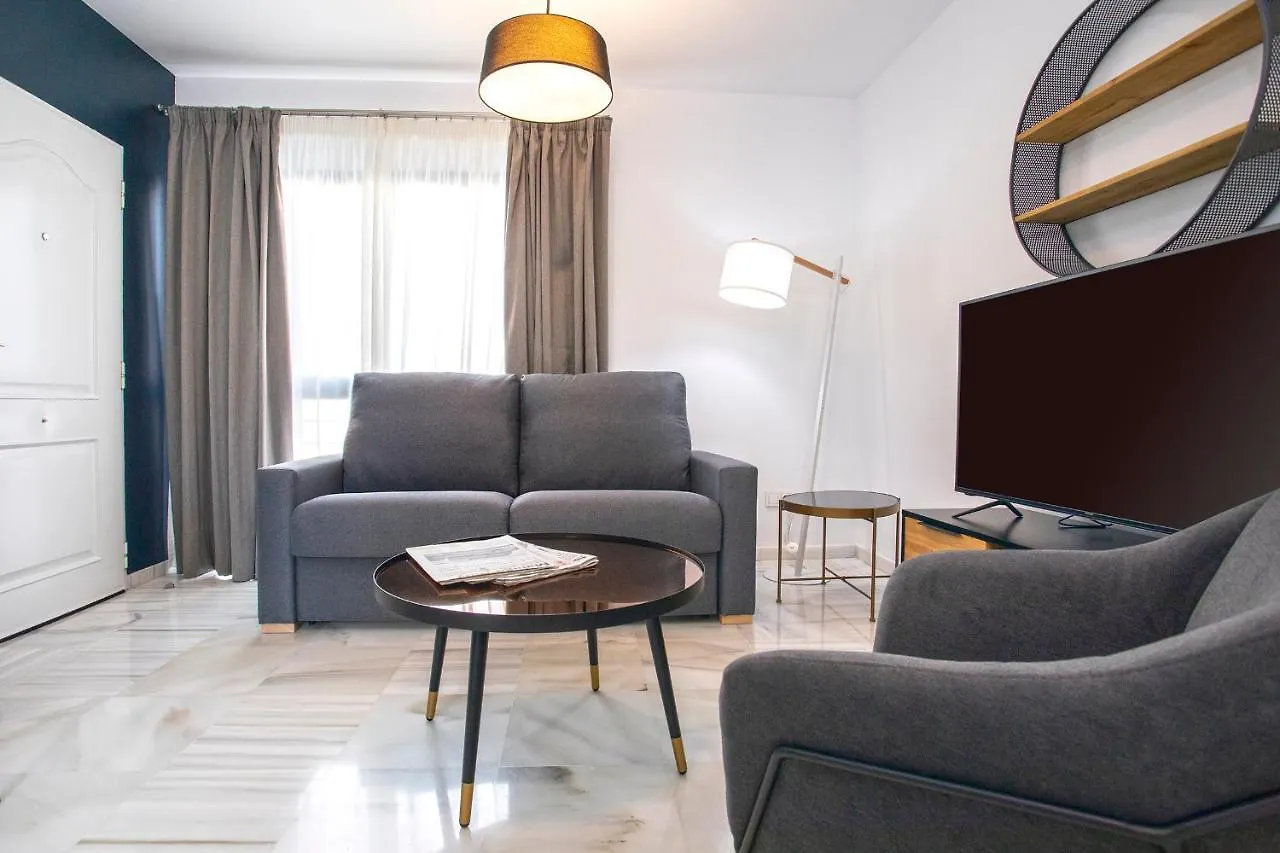 Malaga Rivas 34 Suites Homes Hotel apartamentowy