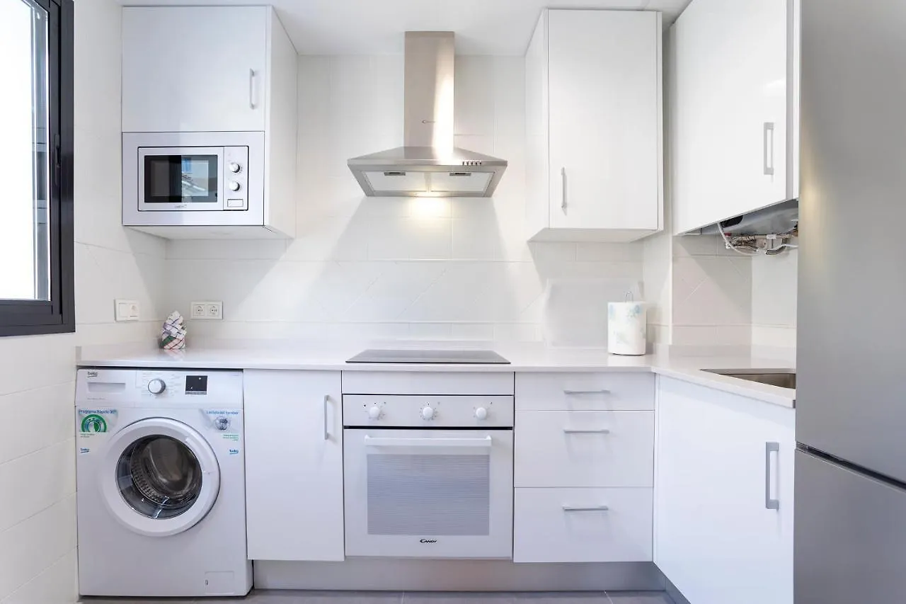 Malaga Rivas 34 Suites Homes 아파트호텔
